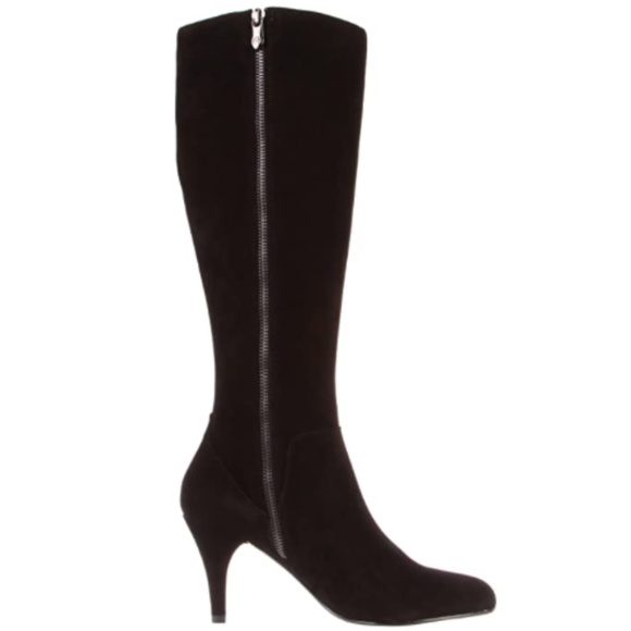 🌿Adrienne Vittadini Theresa Boots [7M]🌿